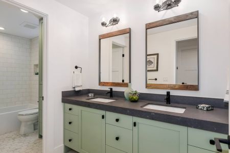 bcc-bathroom-0230.jpg
